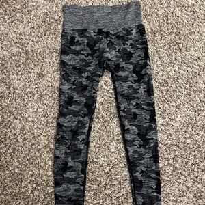 Gymshark Dupe leggings with butt scrunch